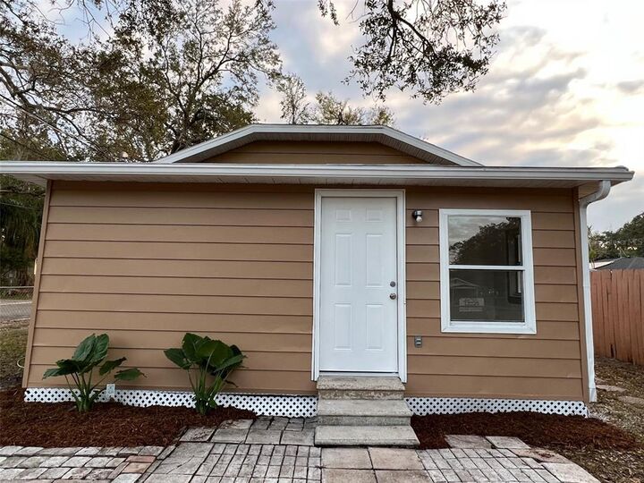 Property Photo:  1540 7th Avenue E  FL 34208 