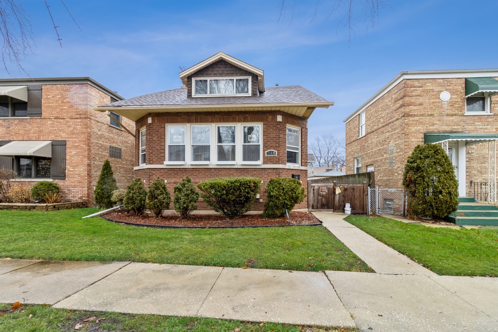 Property Photo: 759 Portsmouth Avenue IL 60154