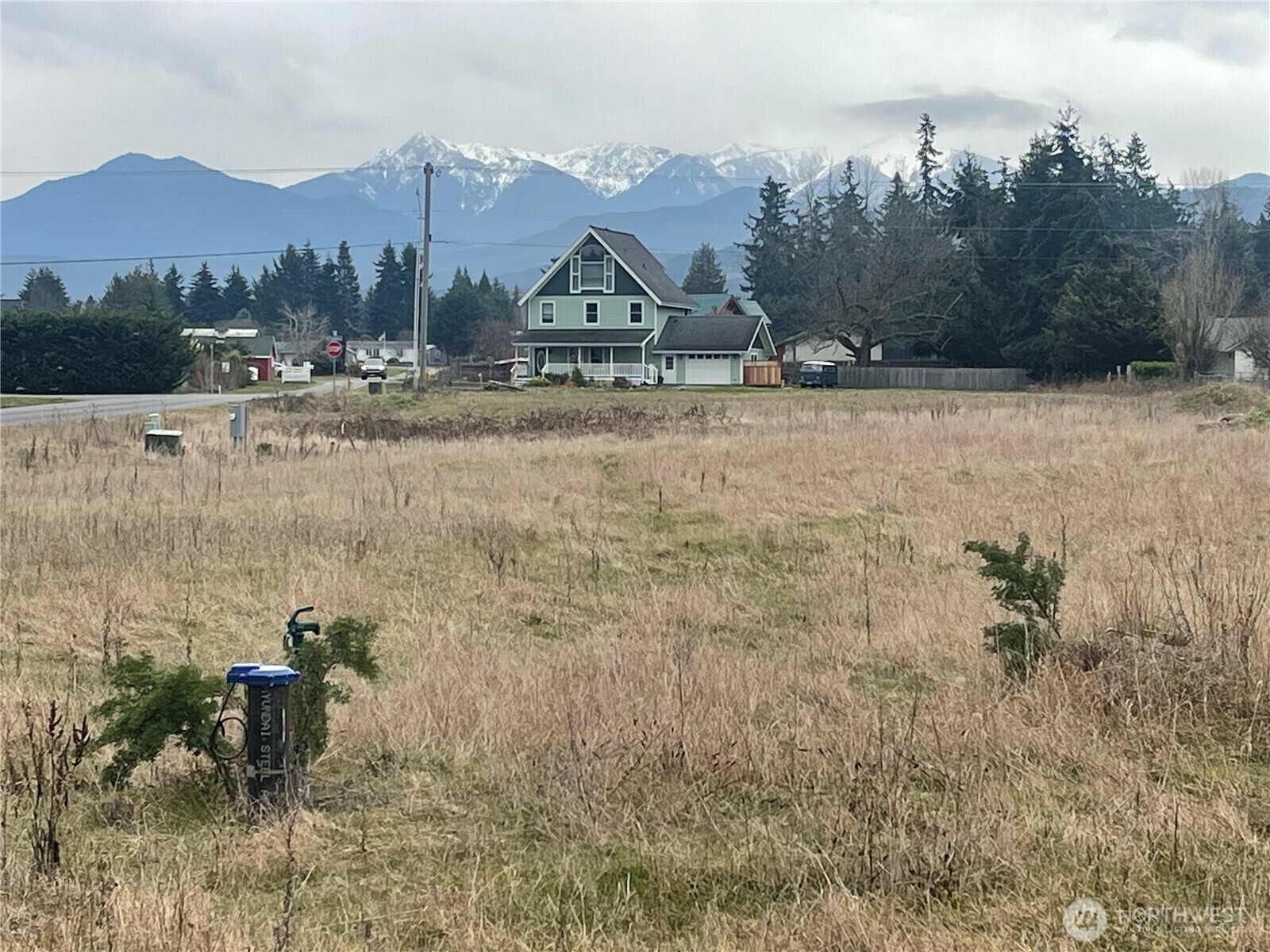 Property Photo: 999 Savanana Soleil Way WA 98382
