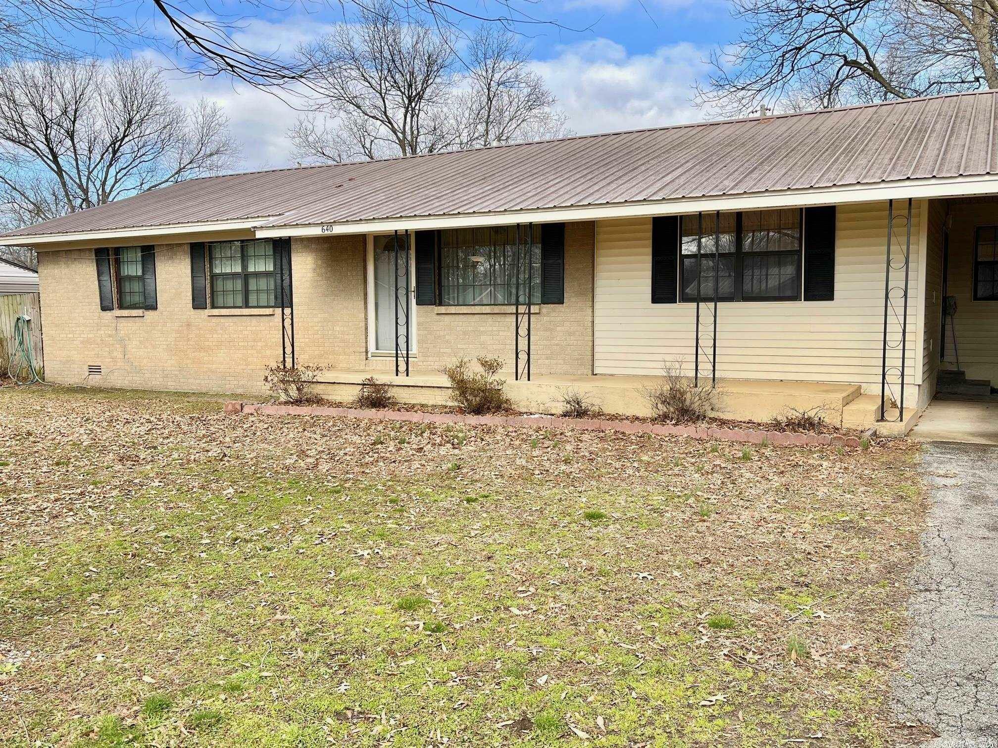 Property Photo:  640 Joyce Street  AR 72354 