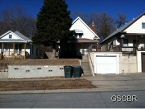 Property Photo:  2819 2nd St  IA 51105 