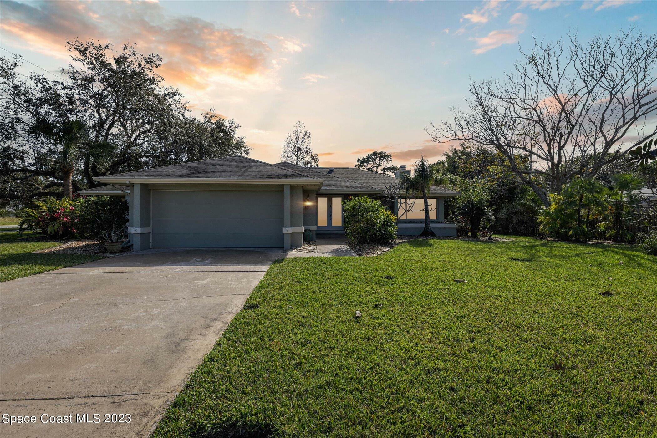 Property Photo:  1201 Harbor Town Circle  FL 32940 