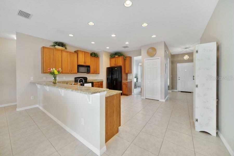 Property Photo:  1708 Winged Elm Place  FL 34787 