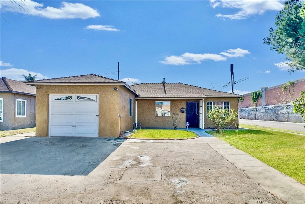 Property Photo:  11604 Bayla Street  CA 90650 