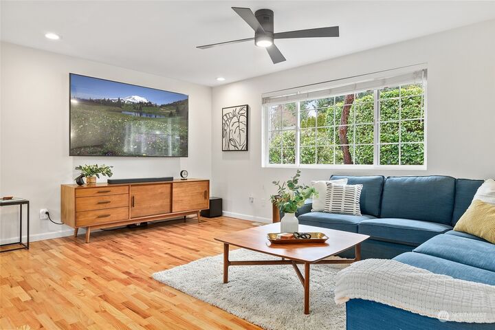 Property Photo: 20104 81st Avenue W WA 98026