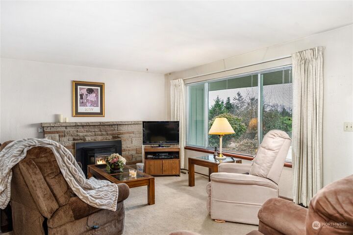 Property Photo: 808 20th Avenue WA 98354