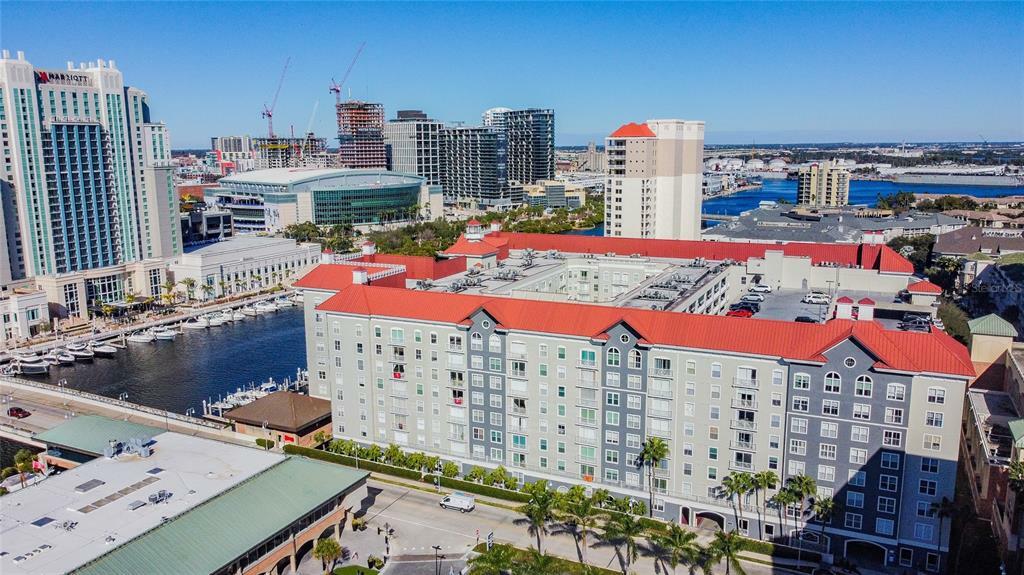 Property Photo:  700 S Harbour Island Boulevard 133  FL 33602 