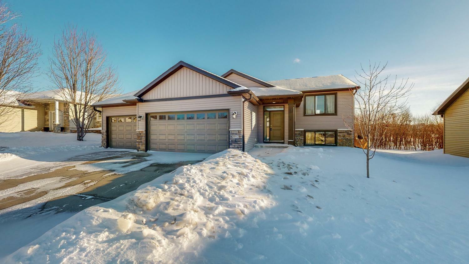 Property Photo: 3512 Bridgeview Drive SE MN 55904
