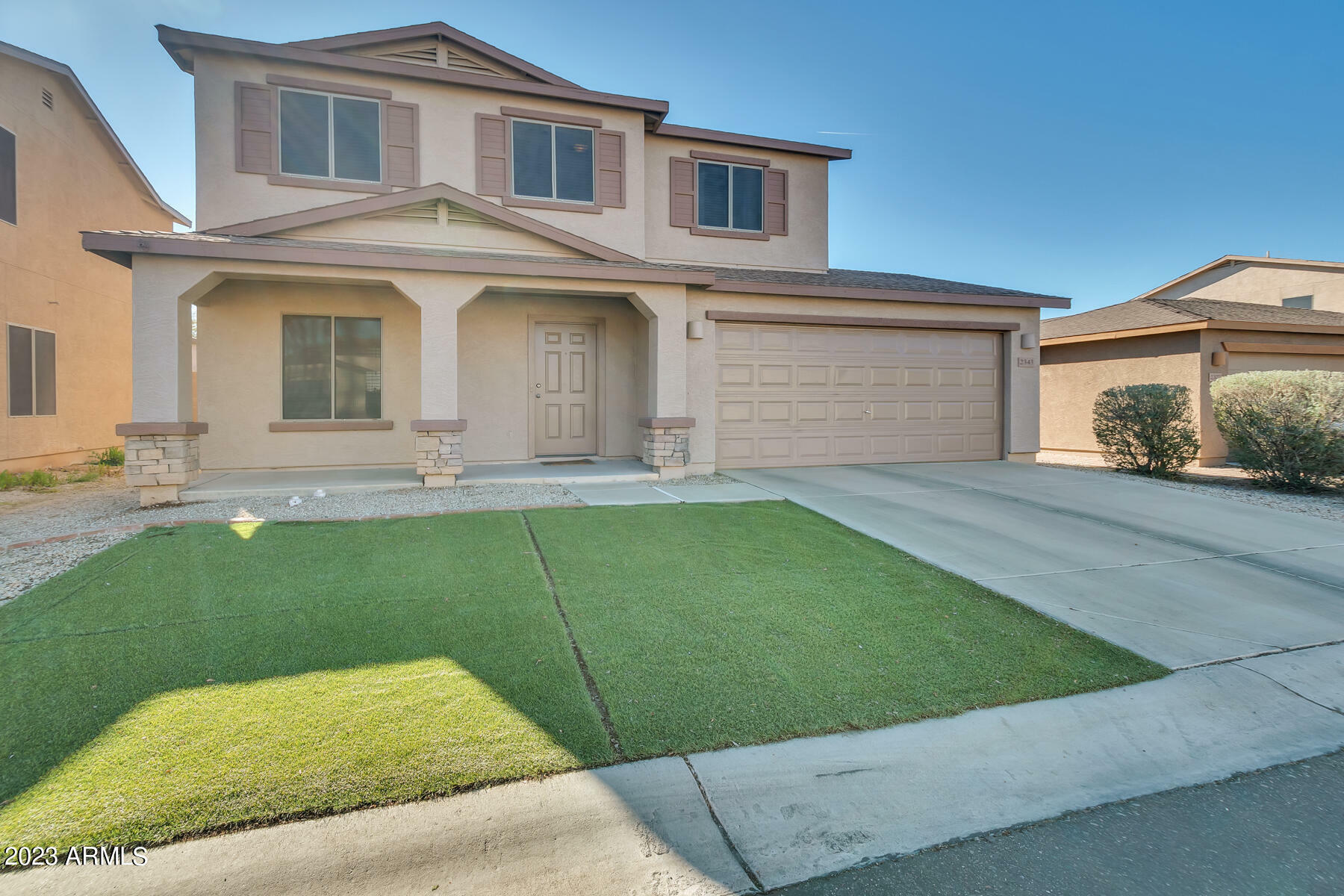 Property Photo:  2343 E Meadow Land Drive  AZ 85140 