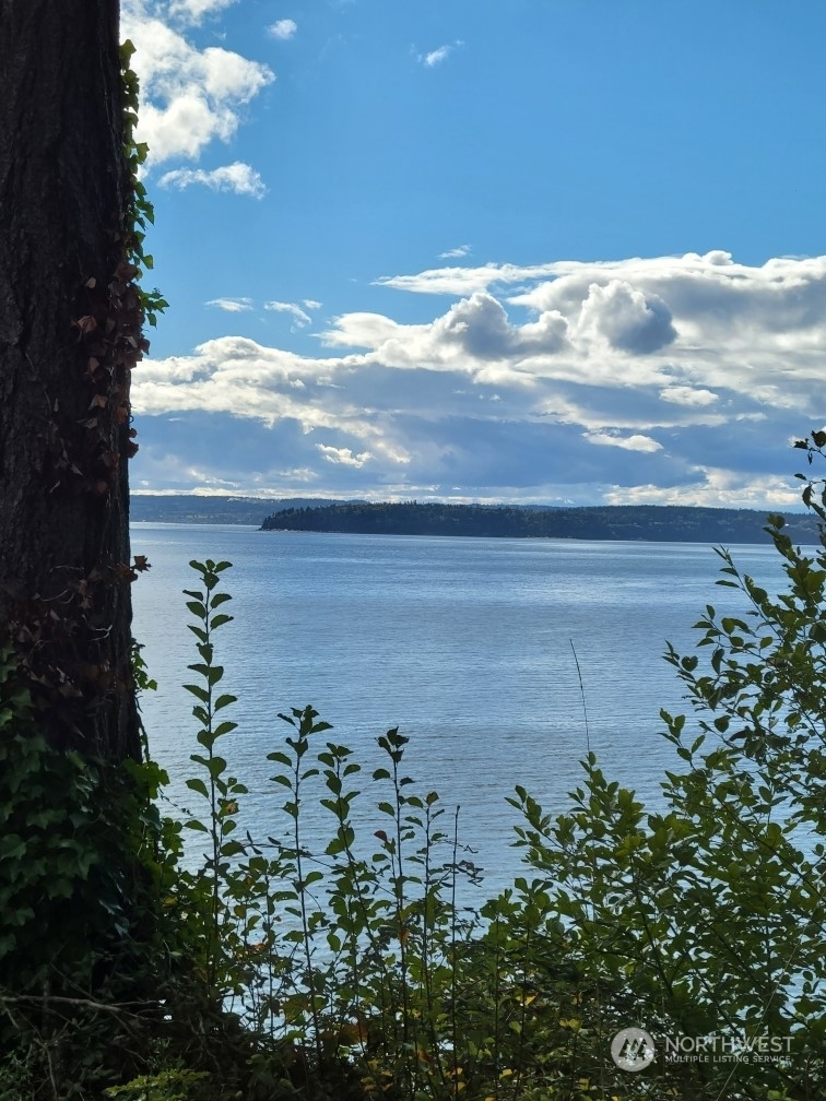 Property Photo:  1302 Potlatch Beach Road  WA 98271 