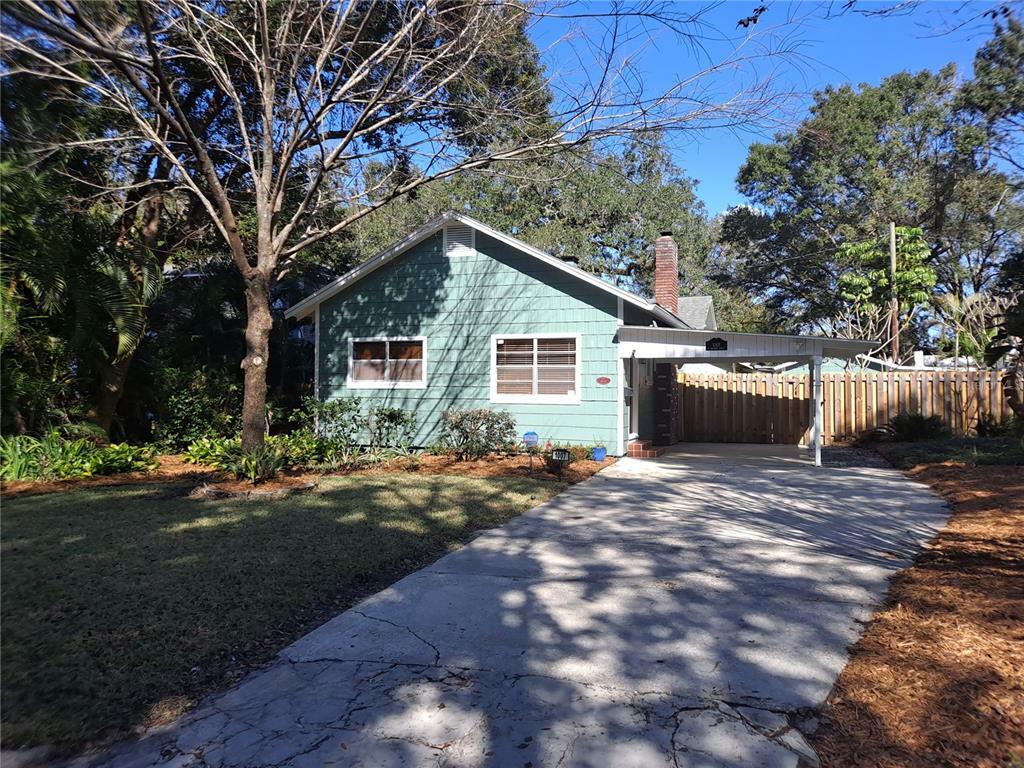Property Photo: 1007 E Jackson Street FL 32801