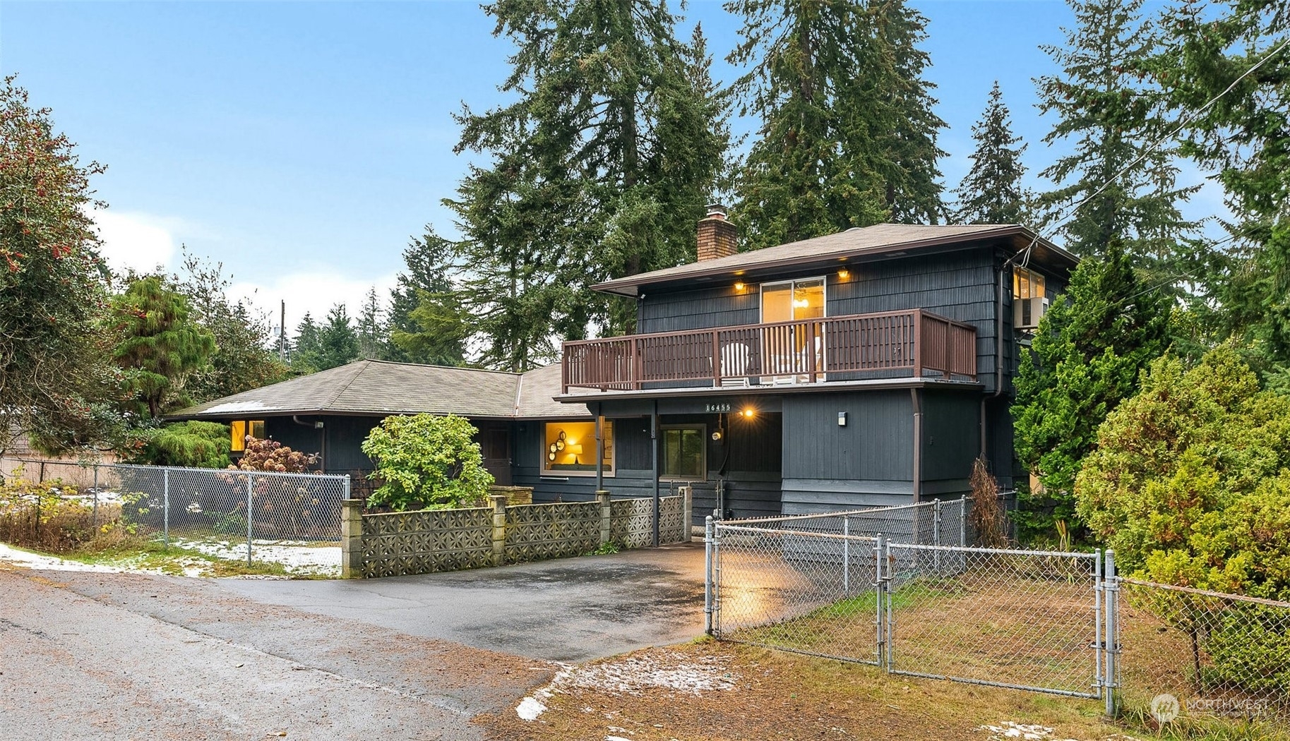 Property Photo:  16455 15th Avenue SW  WA 98166 