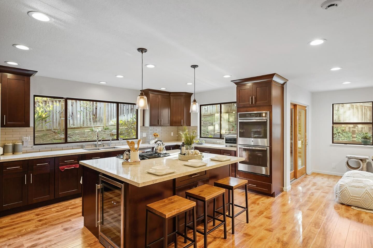 Property Photo:  221 Jones Road  CA 95030 