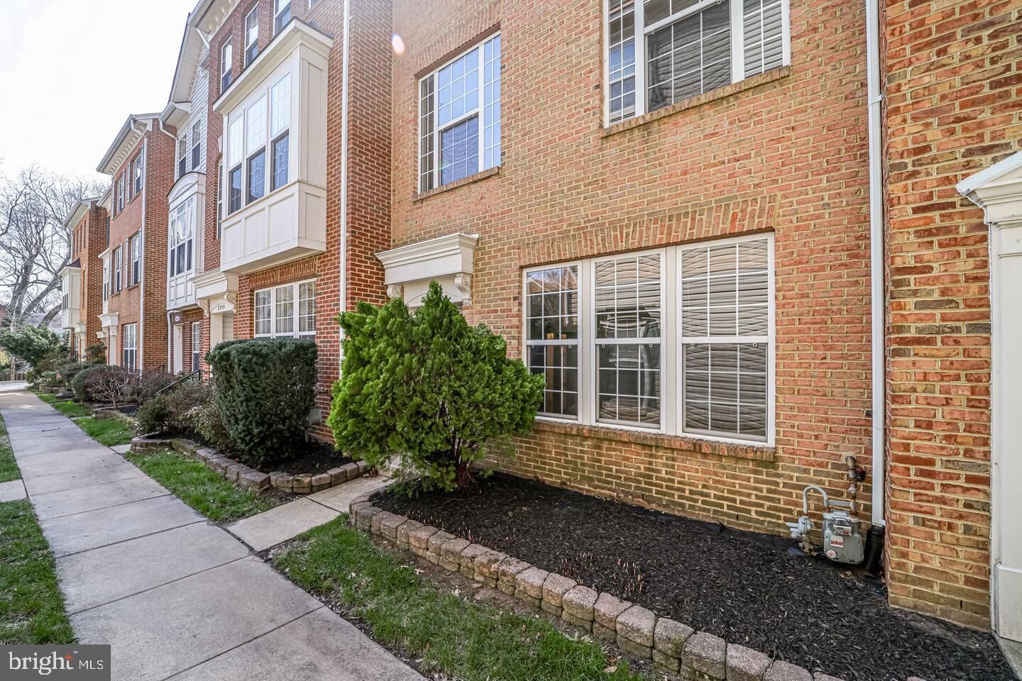 Property Photo: 2337 Huntington Station Court VA 22303