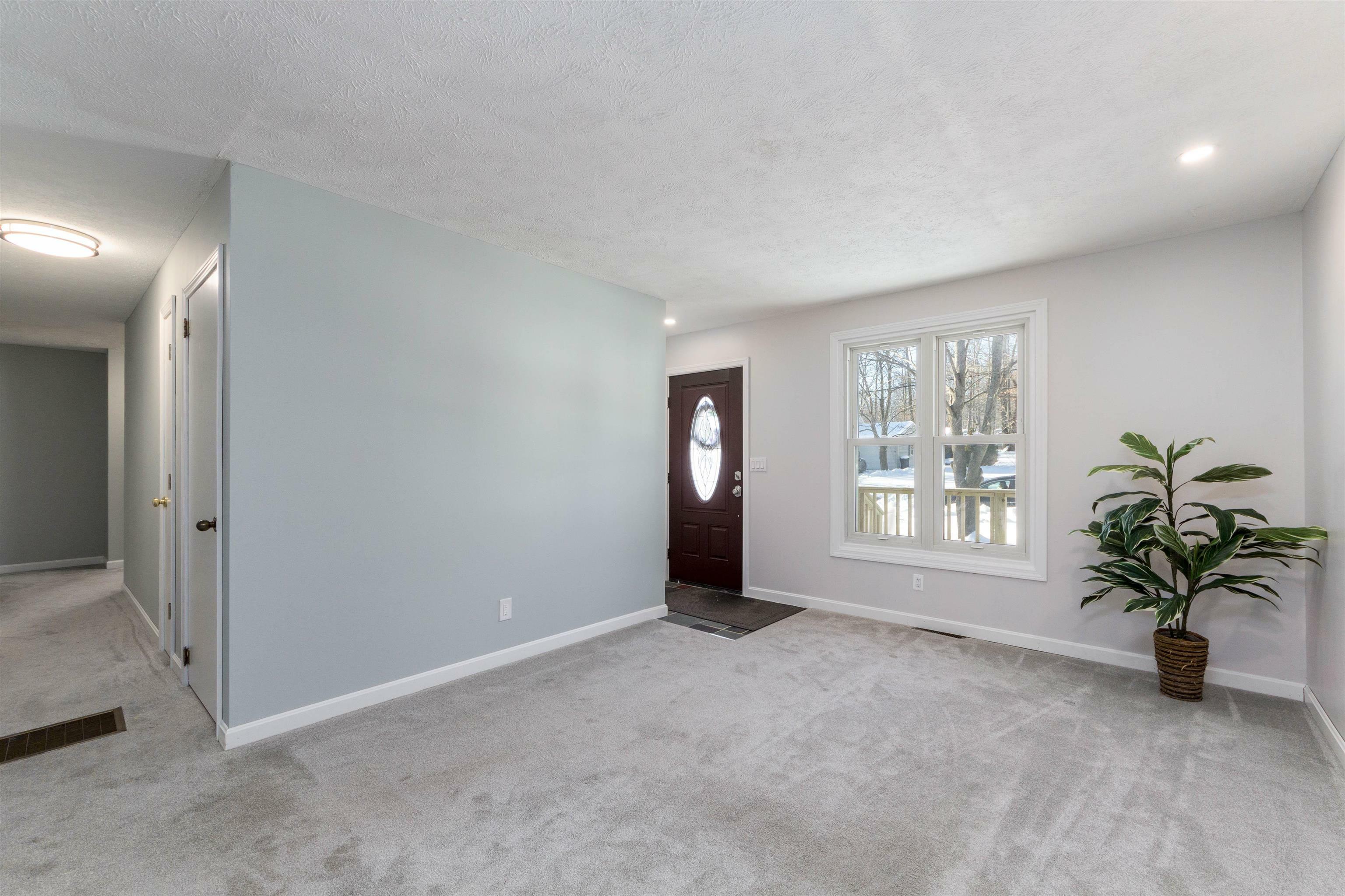 Property Photo: 318 Eagle Park Drive VT 05446