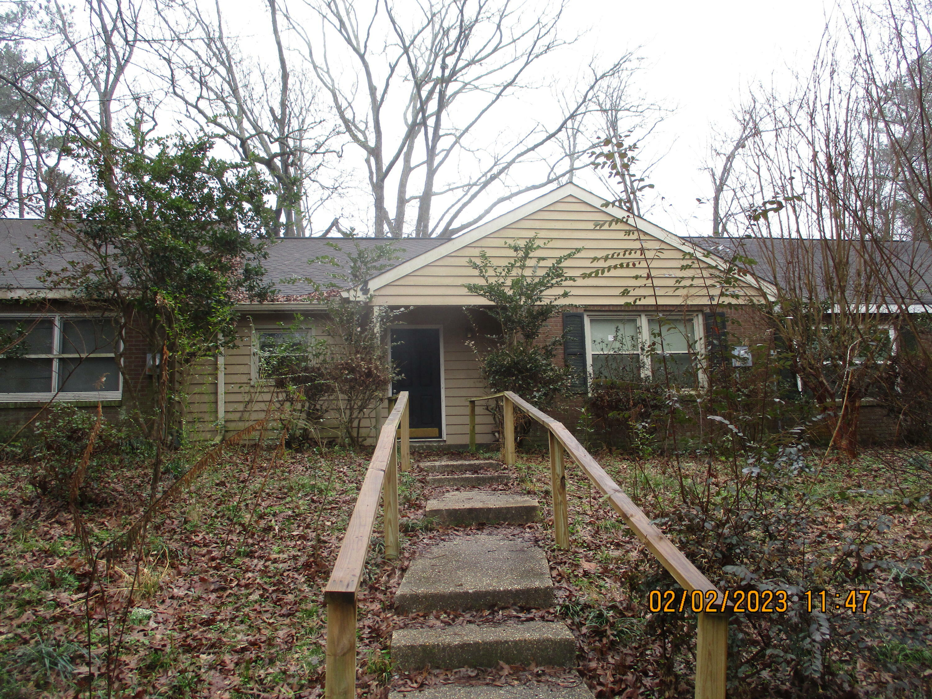 Property Photo:  4 Hickory Knoll  MS 39402 