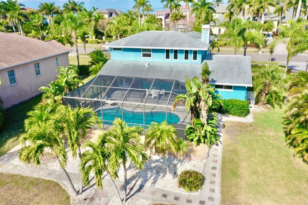 Property Photo:  6511 Surfside Boulevard  FL 33572 