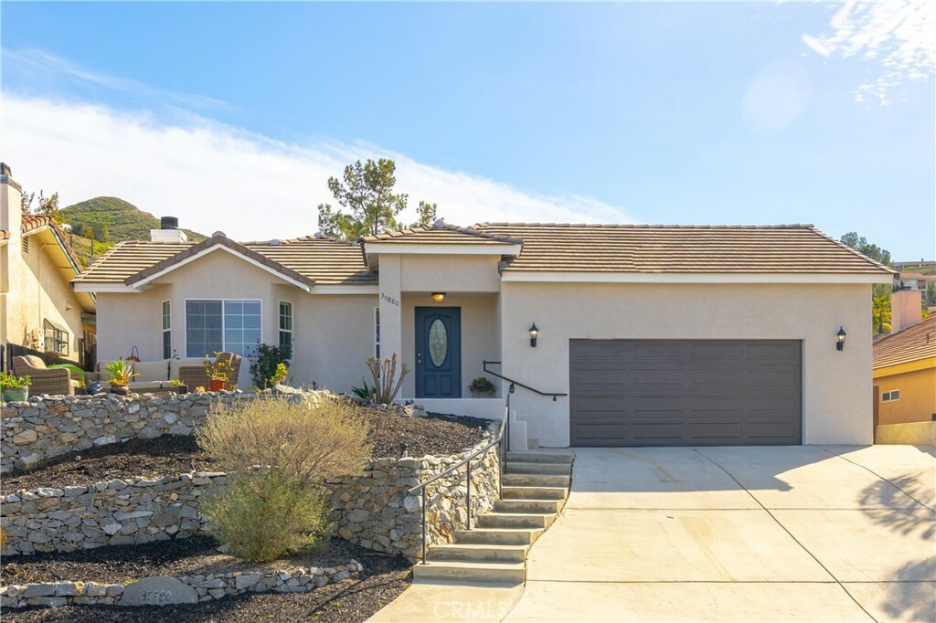 30880 Emperor Drive  Canyon Lake CA 92587 photo