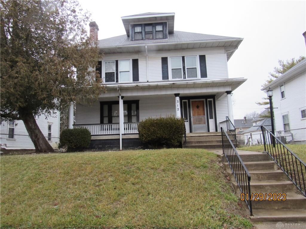 Property Photo: 312 W Grand Avenue OH 45506