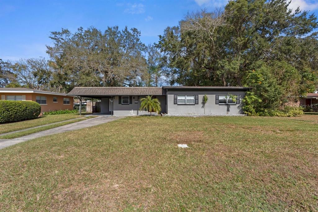 Property Photo:  3013 Dellwood Drive  FL 32806 