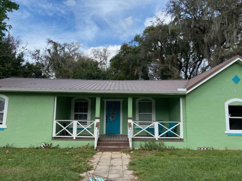 Property Photo:  40709 Melrose Avenue  FL 33540 