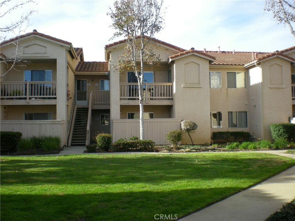 Property Photo:  321 Inger Drive L105  CA 93454 