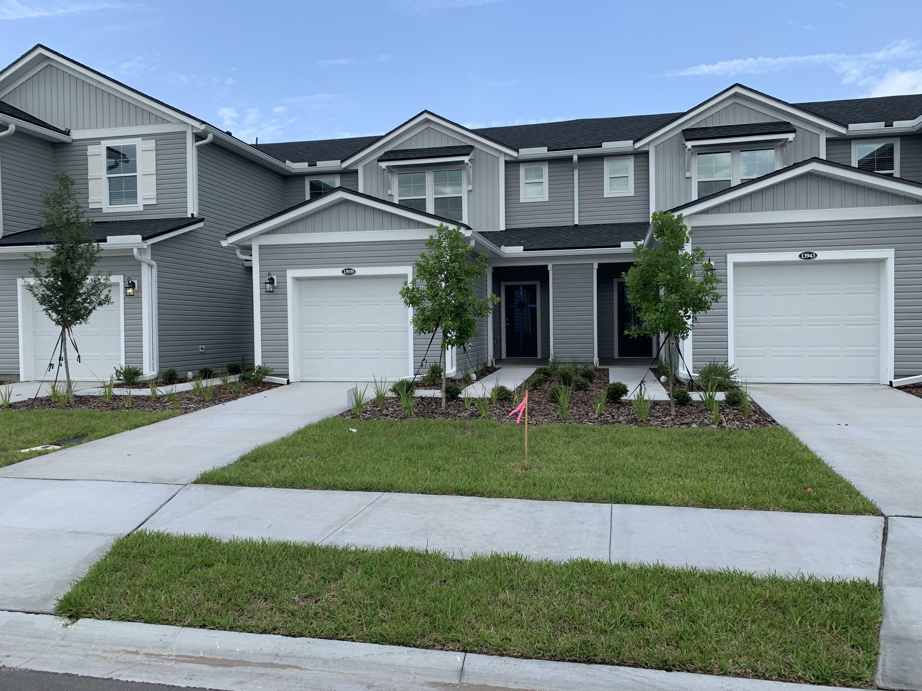 Property Photo:  13939 Molina Drive  FL 32256 