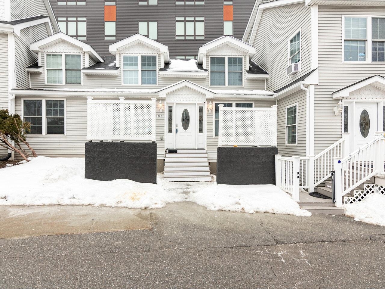 Property Photo: 102 East Allen Street C VT 05404