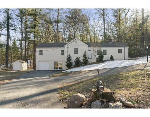 Property Photo:  5 Fox Chase Lane  MA 02493 