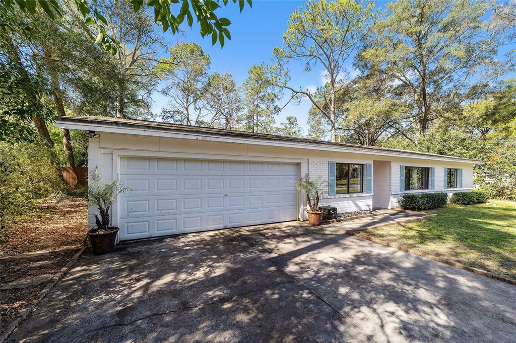 Property Photo:  314 NW 29th Street  FL 32607 