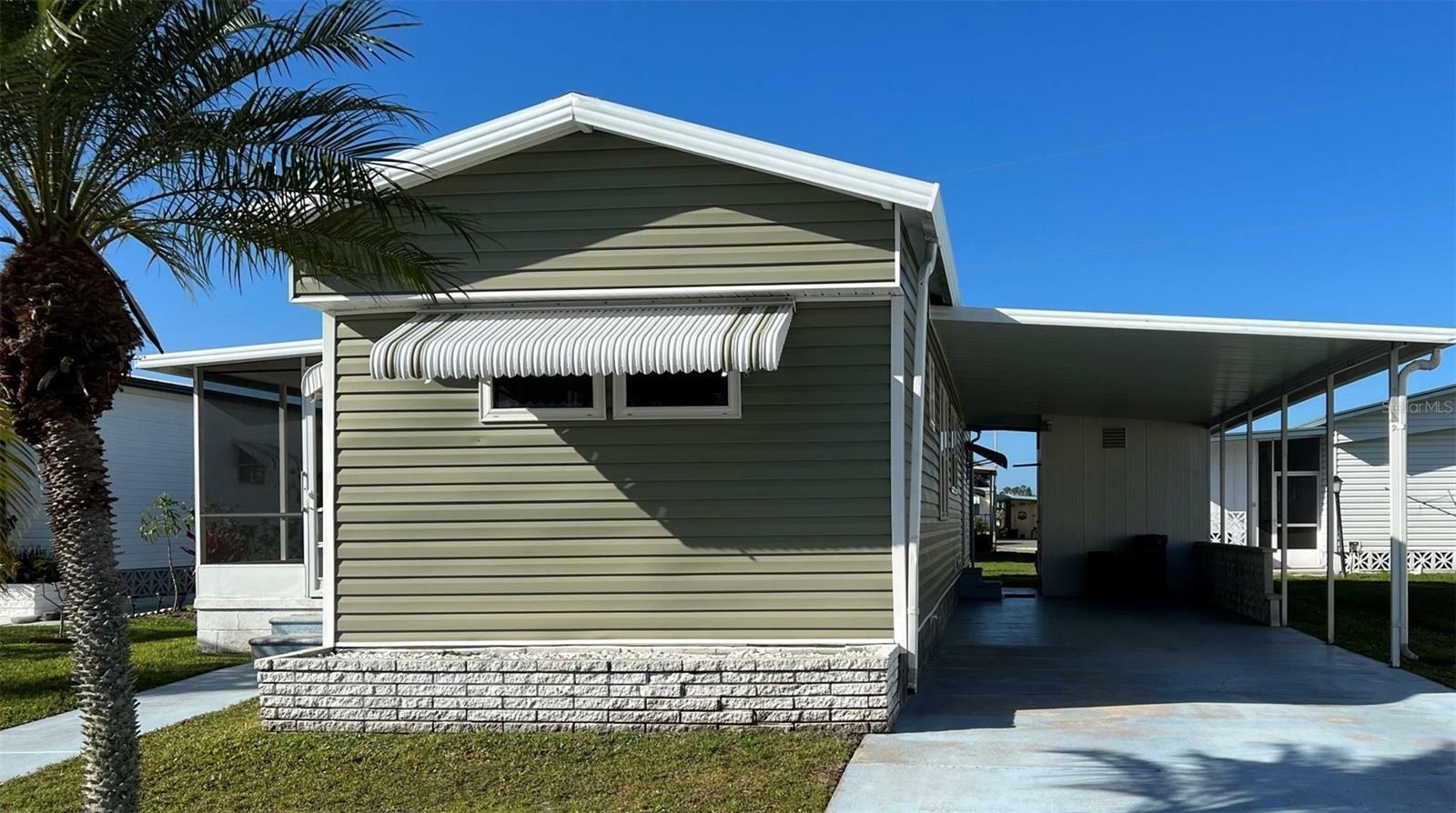 Property Photo:  5237 Beechmont Avenue  FL 34234 