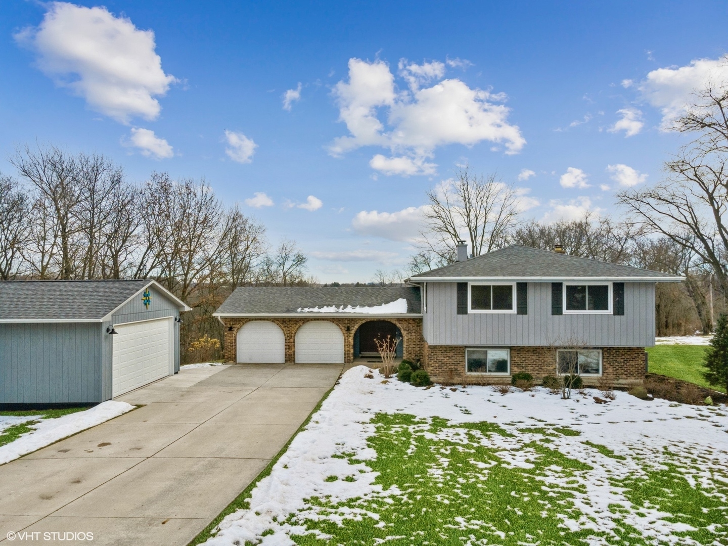 Property Photo:  5N875 Millstone Drive  IL 60175 