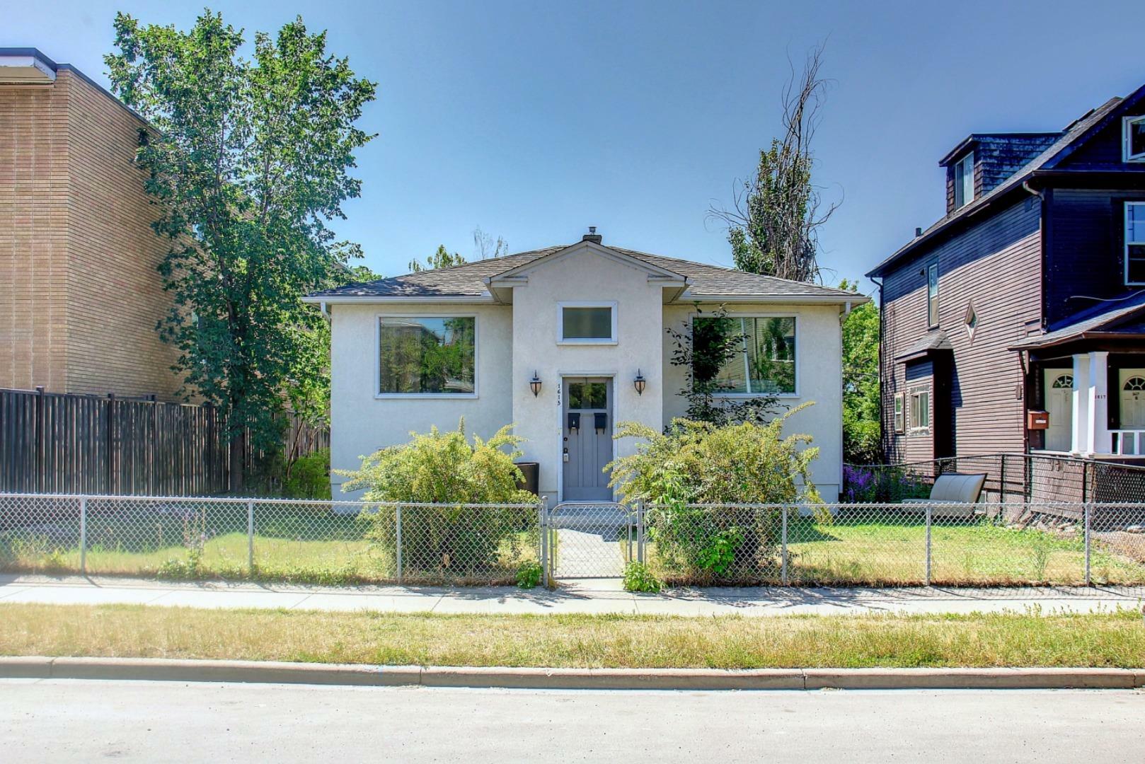 Property Photo: 1615 12 Avenue SW AB T3C 0R3