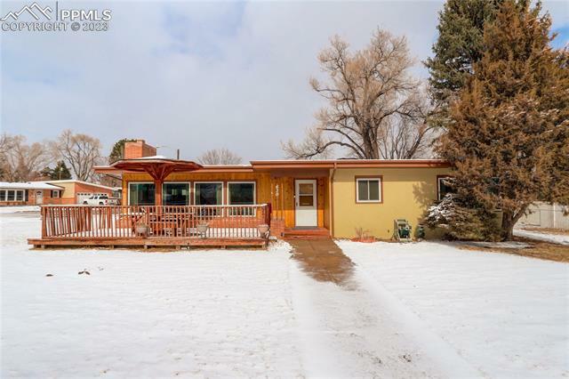 Property Photo:  630 W Cheyenne Road  CO 80906 