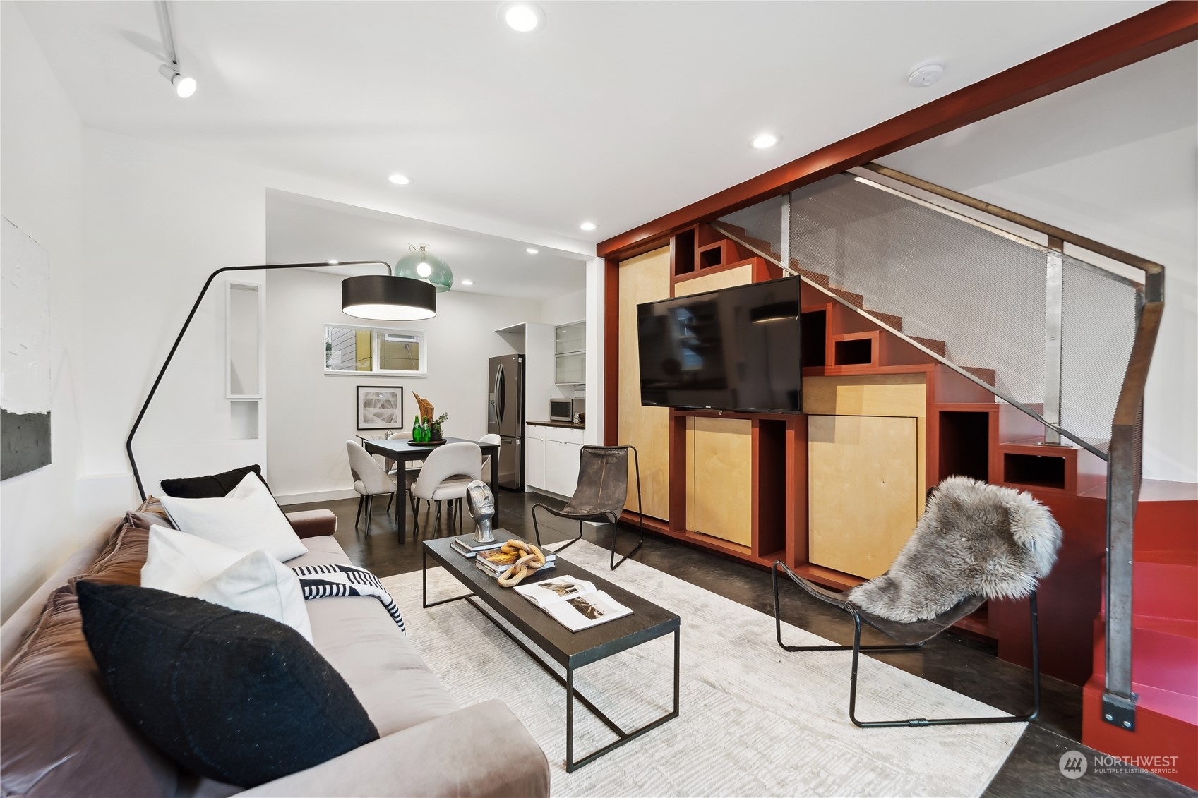 Property Photo: 1407 E Fir Street B WA 98122