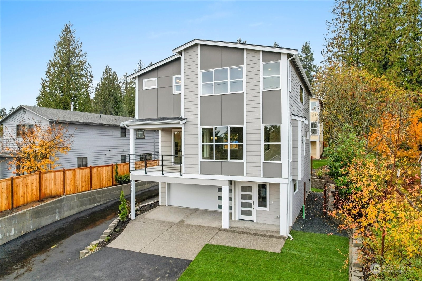 Property Photo:  17049 8th Avenue NE  WA 98155 