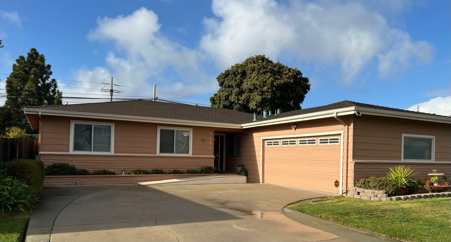 Property Photo:  1561 Cupertino Way  CA 93906 