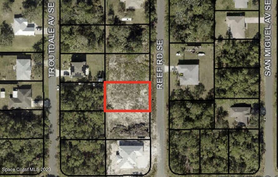 Property Photo:  3286 Reef Road SE  FL 32909 