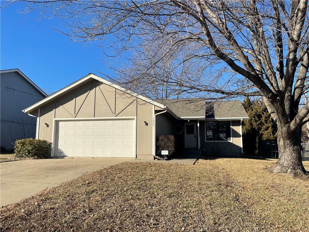 Property Photo:  7506 SW 25th Street  KS 66614 