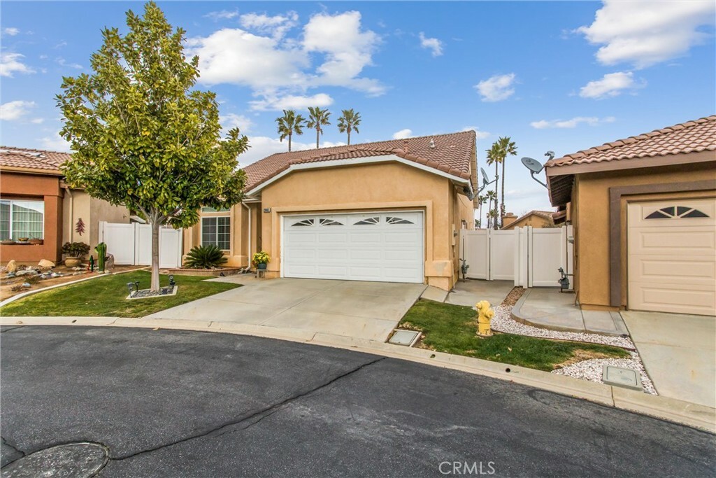 Property Photo:  2843 Cloudy Circle  CA 92220 