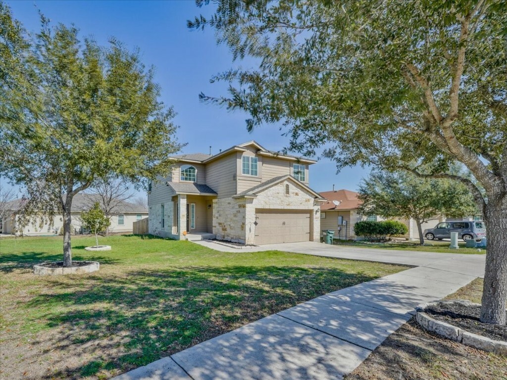 Property Photo:  103 Hoya Lane  TX 78666 