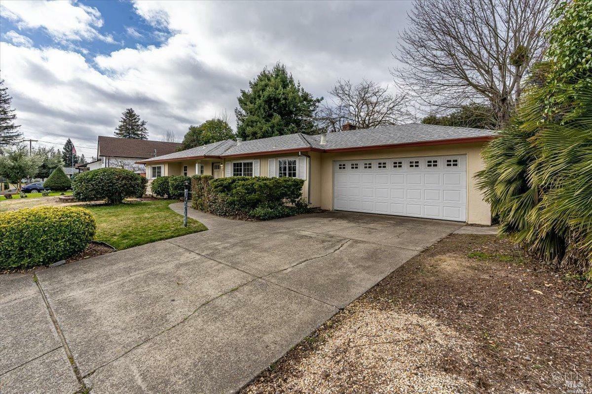 Property Photo:  59 Fairlie Drive  CA 95403 