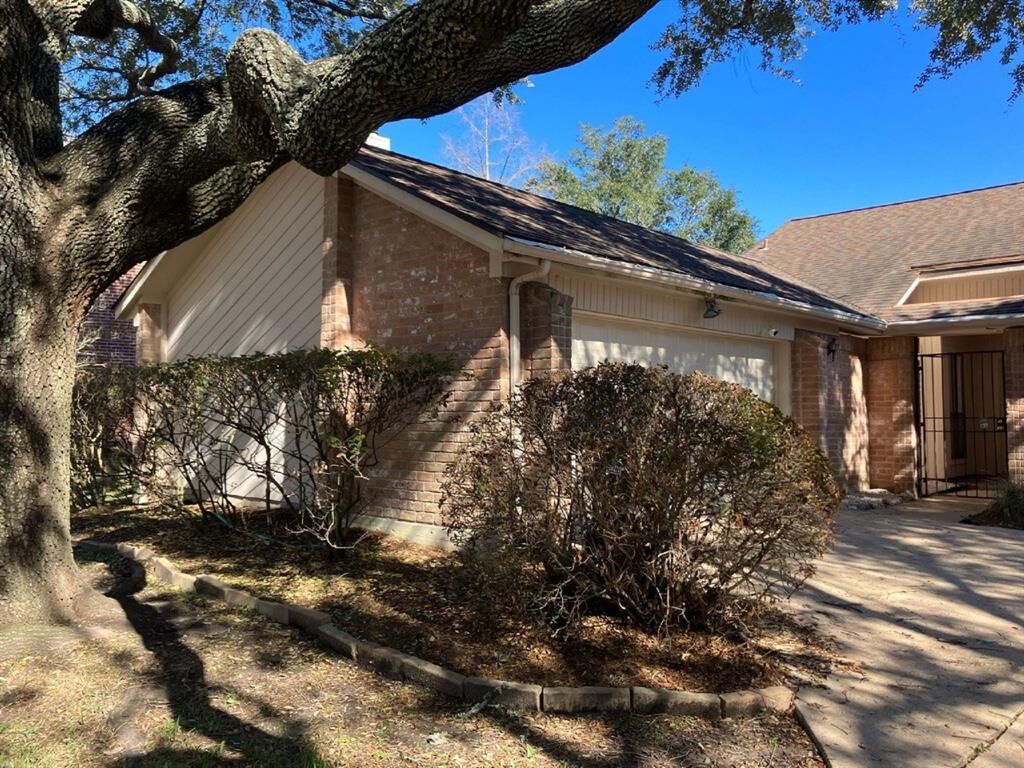 Property Photo: 6214 Arcadian Shores Drive TX 77084