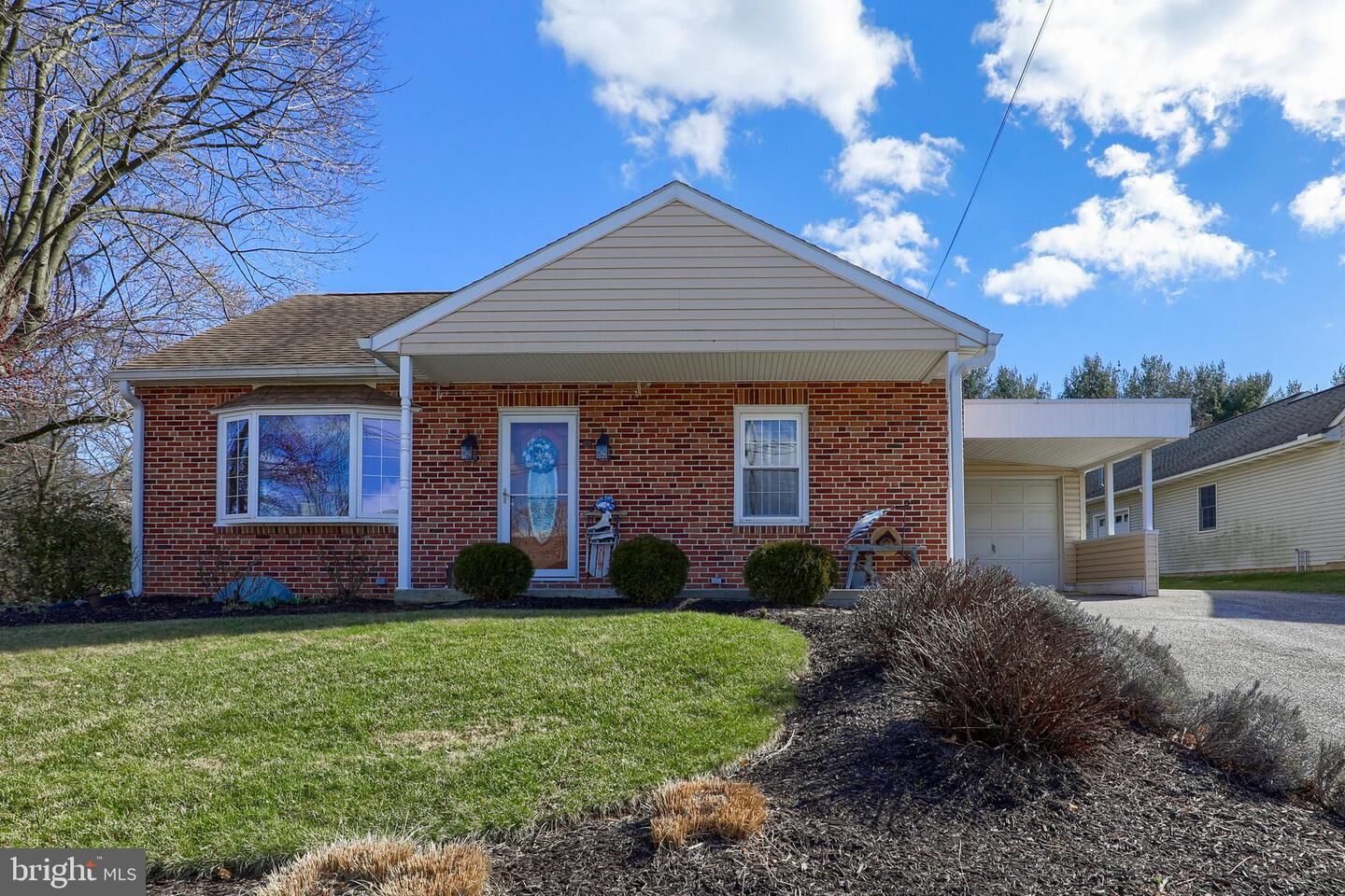 Property Photo: 72 Dew Drop Road PA 17403