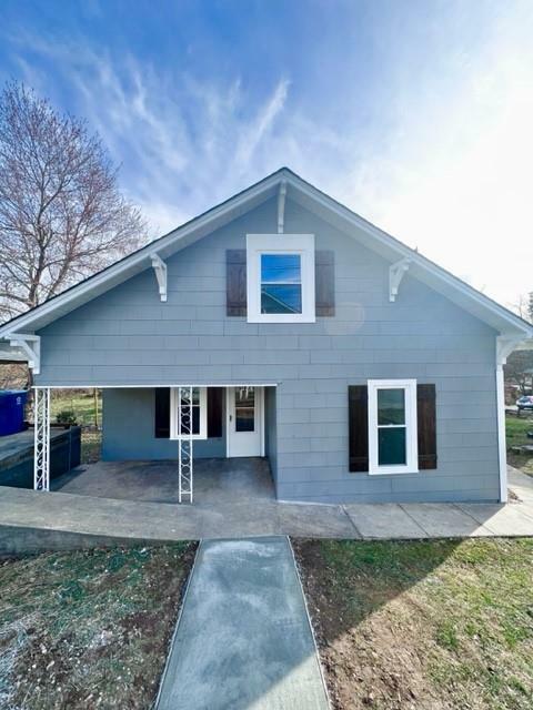 Property Photo: 613 Lincoln Avenue NW NC 28690