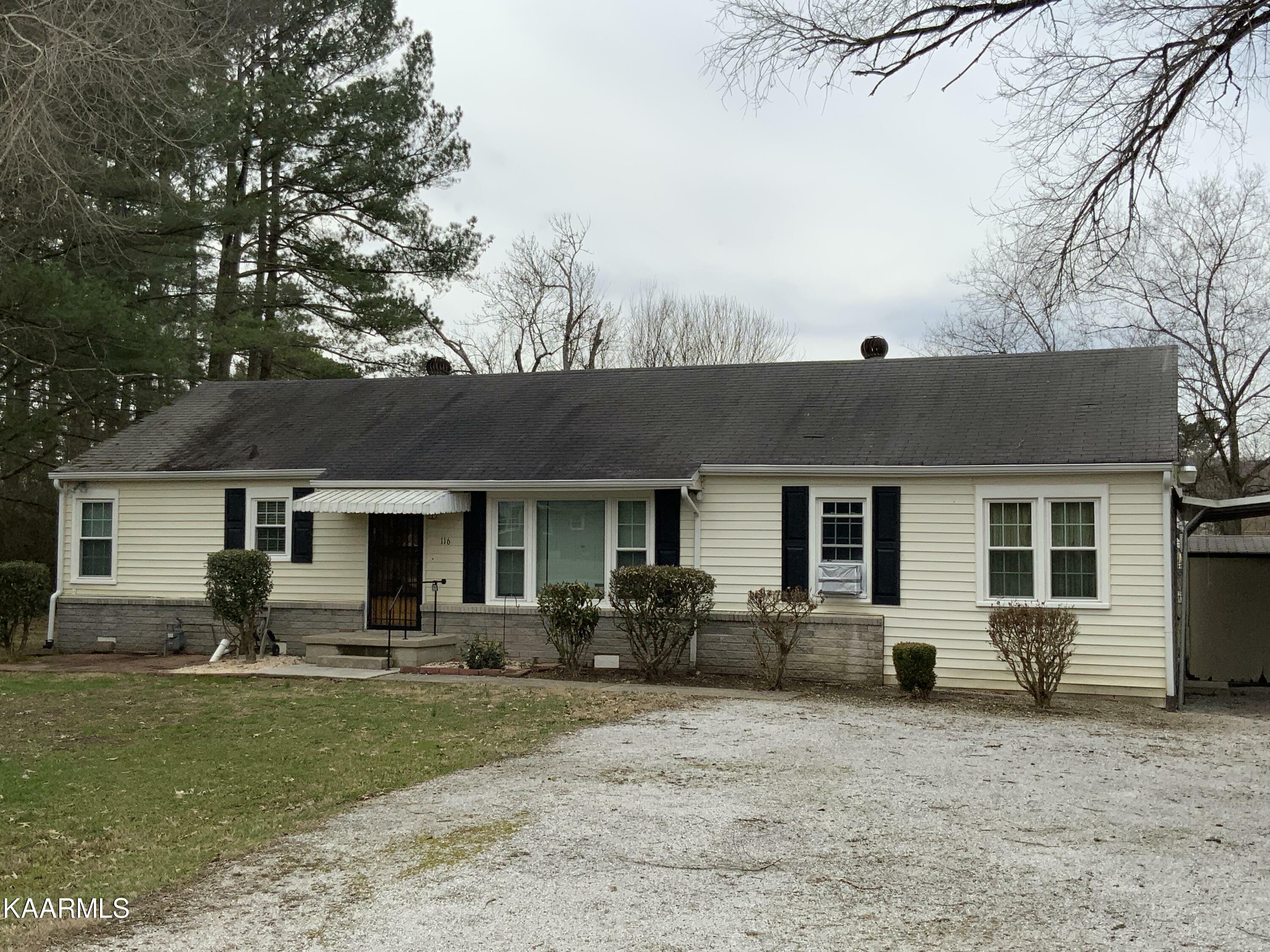 Property Photo:  116 Hillcrest Lane  TN 37763 