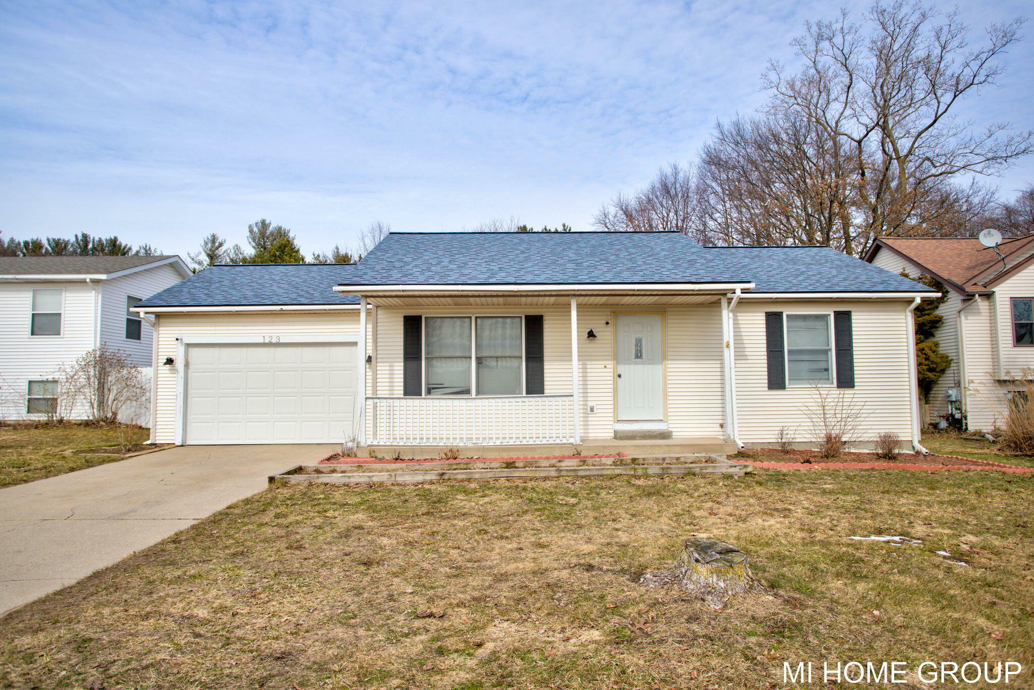 Property Photo: 123 Great Northern Lane MI 49424