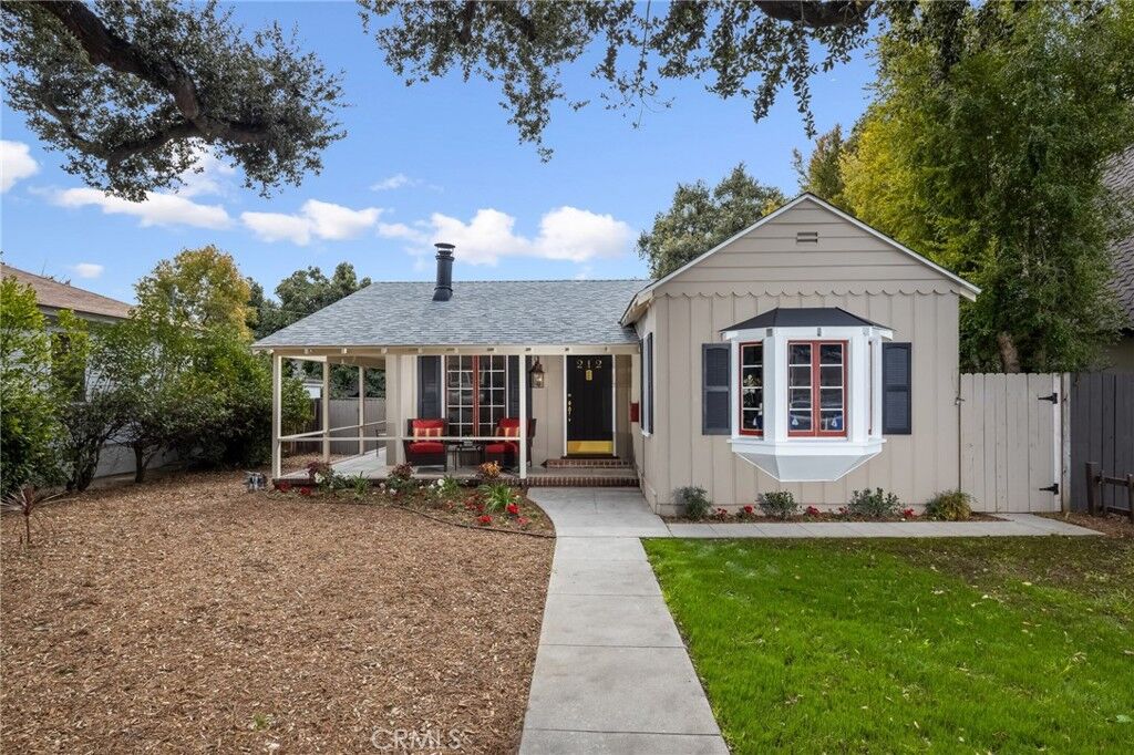 Property Photo:  212 Monroe Place  CA 91016 