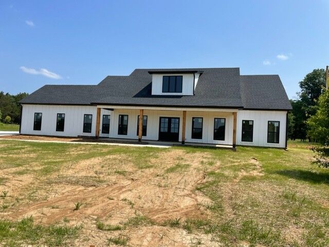 Property Photo:  4474 Hwy 41A N  TN 37060 
