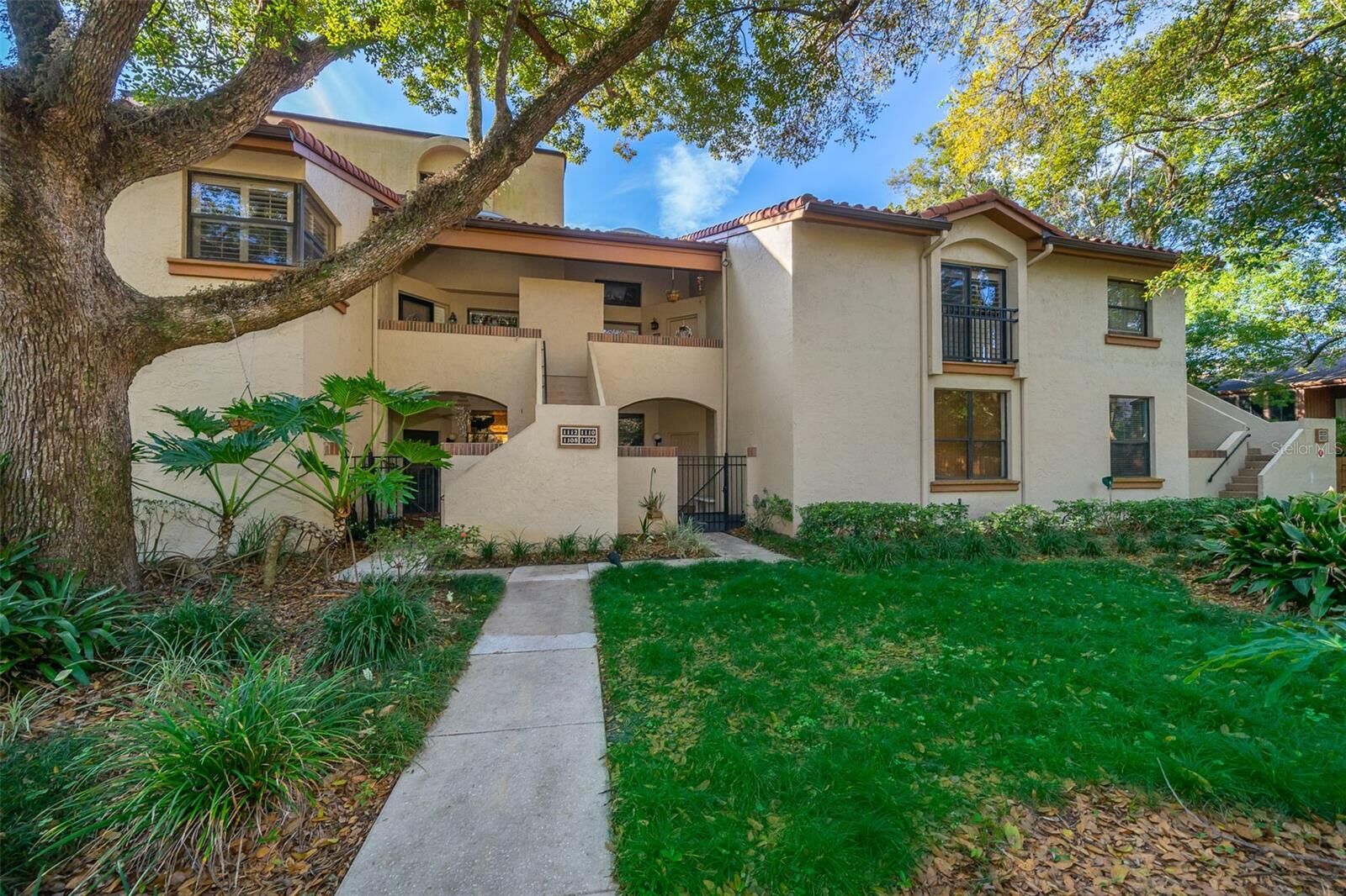 Property Photo:  1106 Salerno Court Ge  FL 32806 